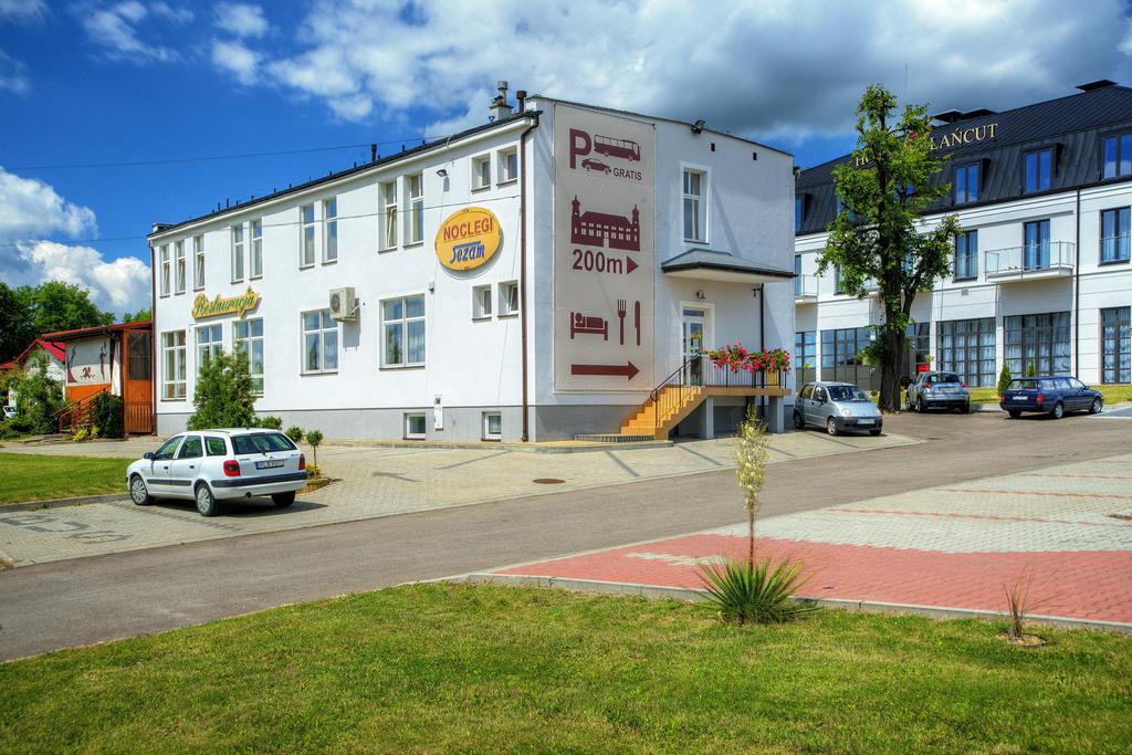 Hotel Ланьцут Экстерьер фото