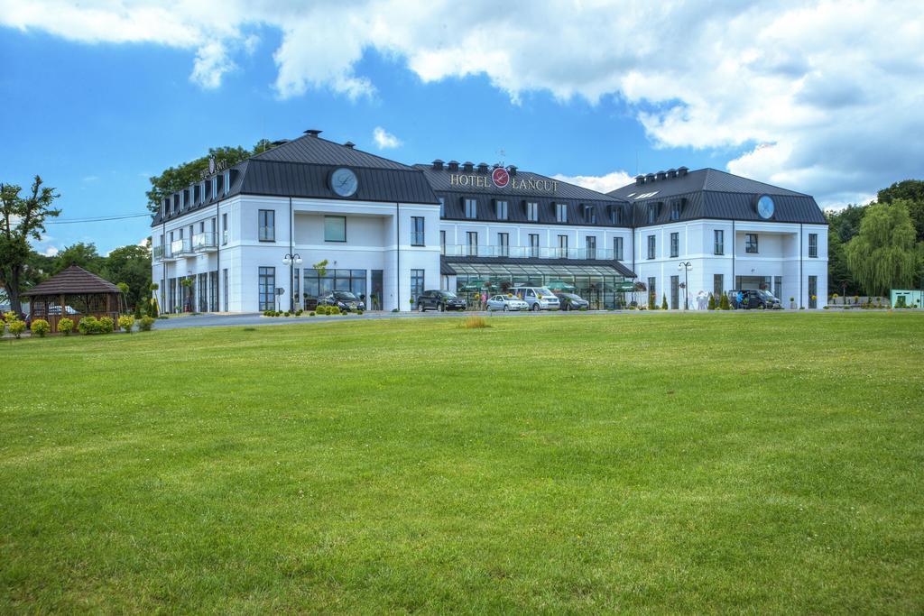 Hotel Ланьцут Экстерьер фото